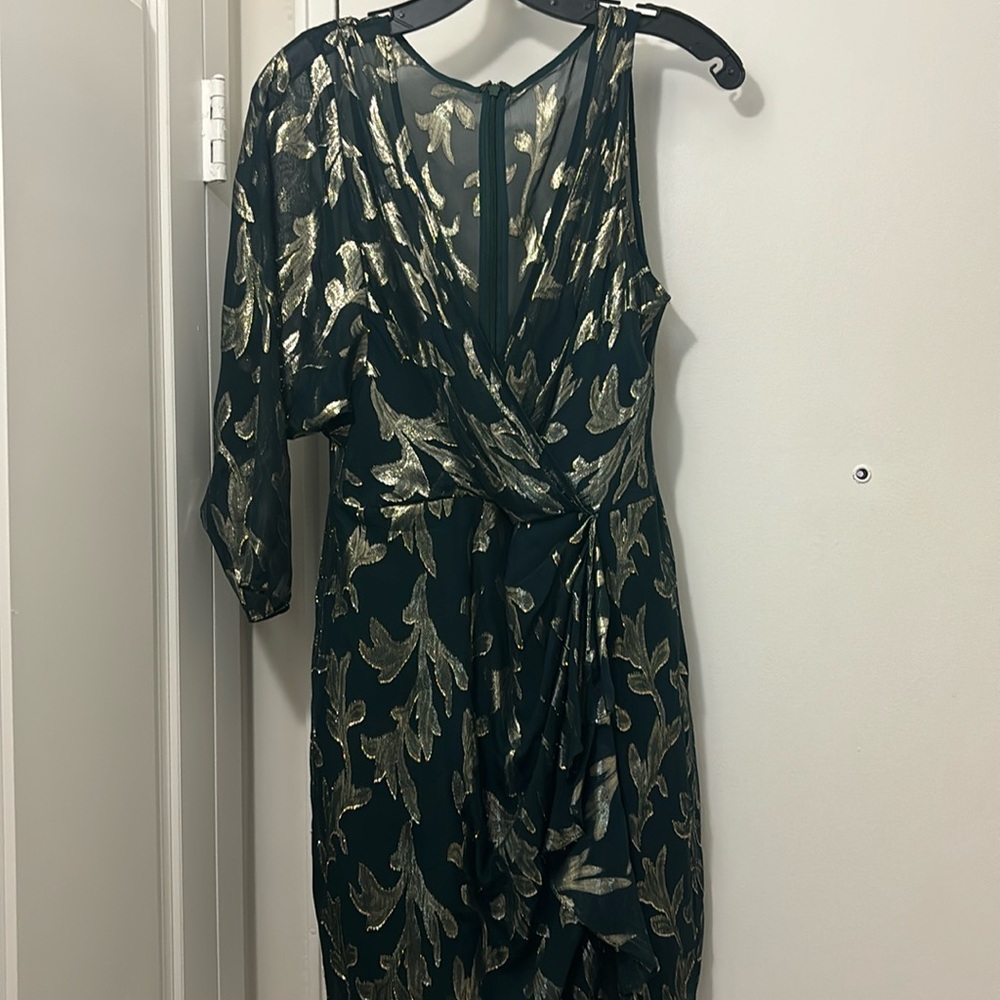 BCBG Maxazria Dress/Size US 8